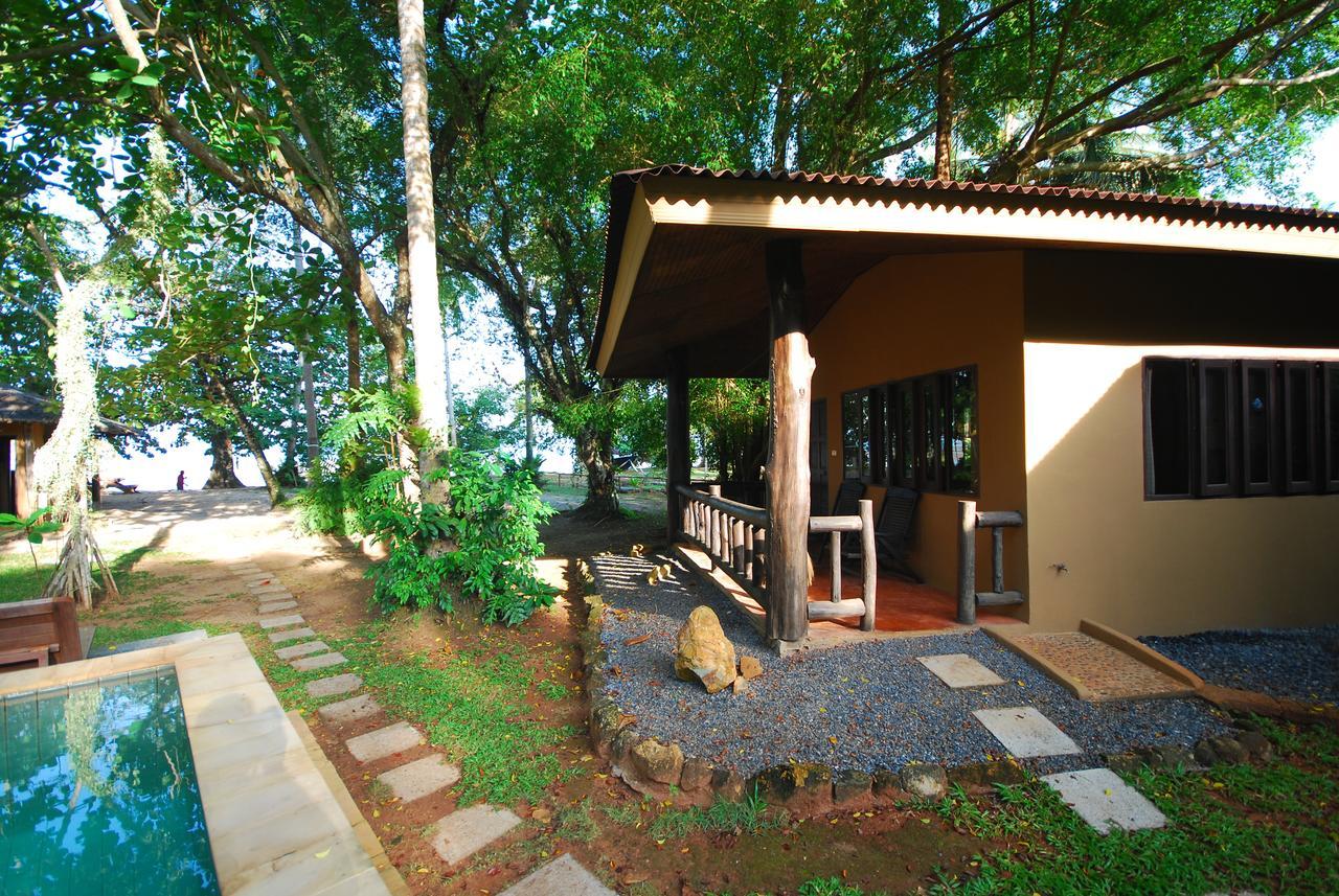 Melina Beach Front Bungalows Tha Lane Bay Экстерьер фото