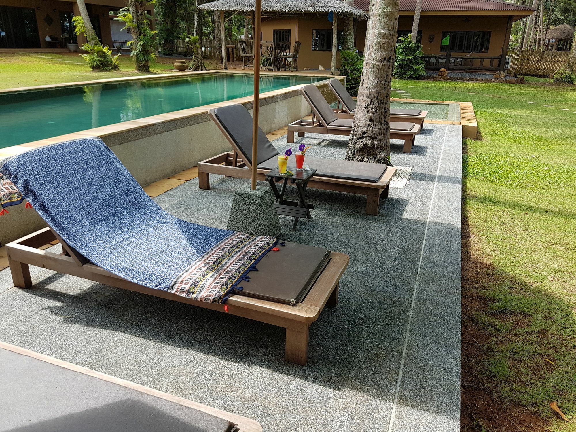 Melina Beach Front Bungalows Tha Lane Bay Экстерьер фото