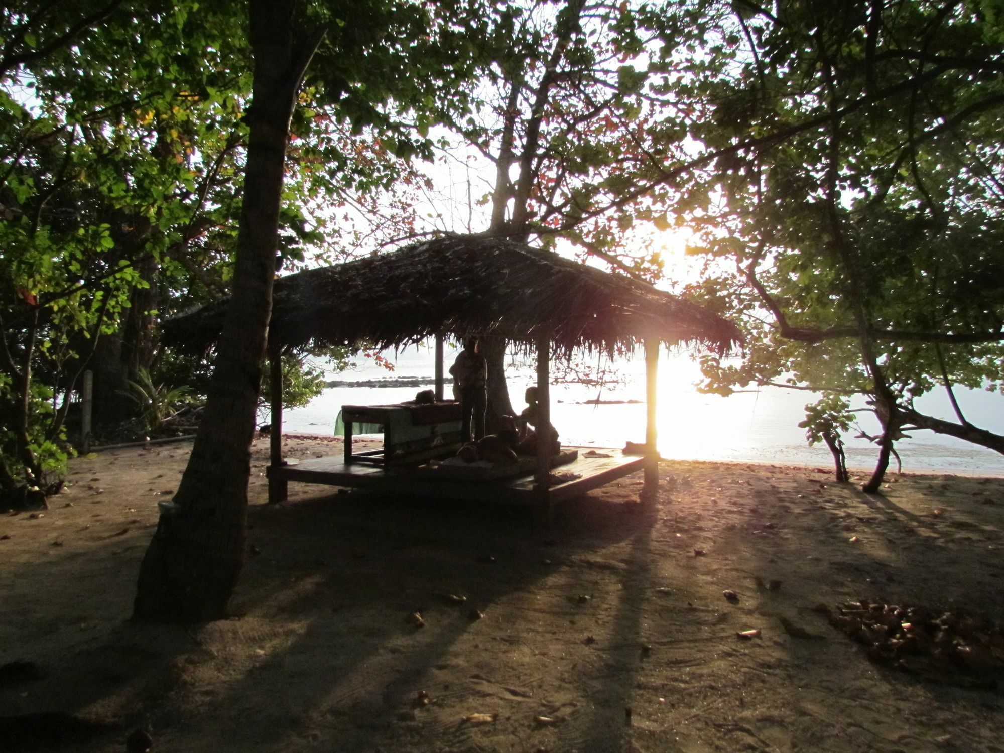 Melina Beach Front Bungalows Tha Lane Bay Экстерьер фото